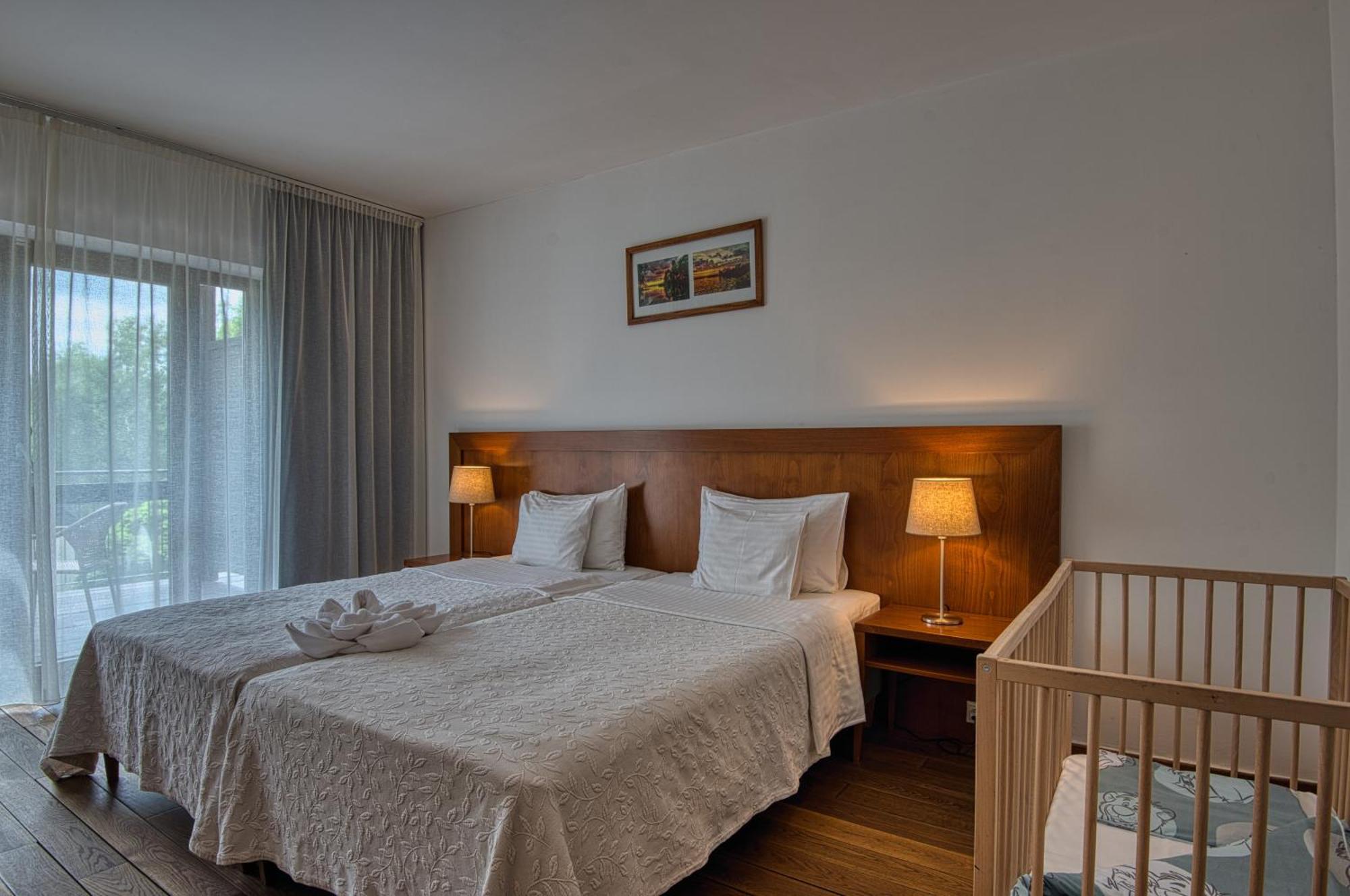 Tiszafüred Tisza Balneum Hotel מראה חיצוני תמונה