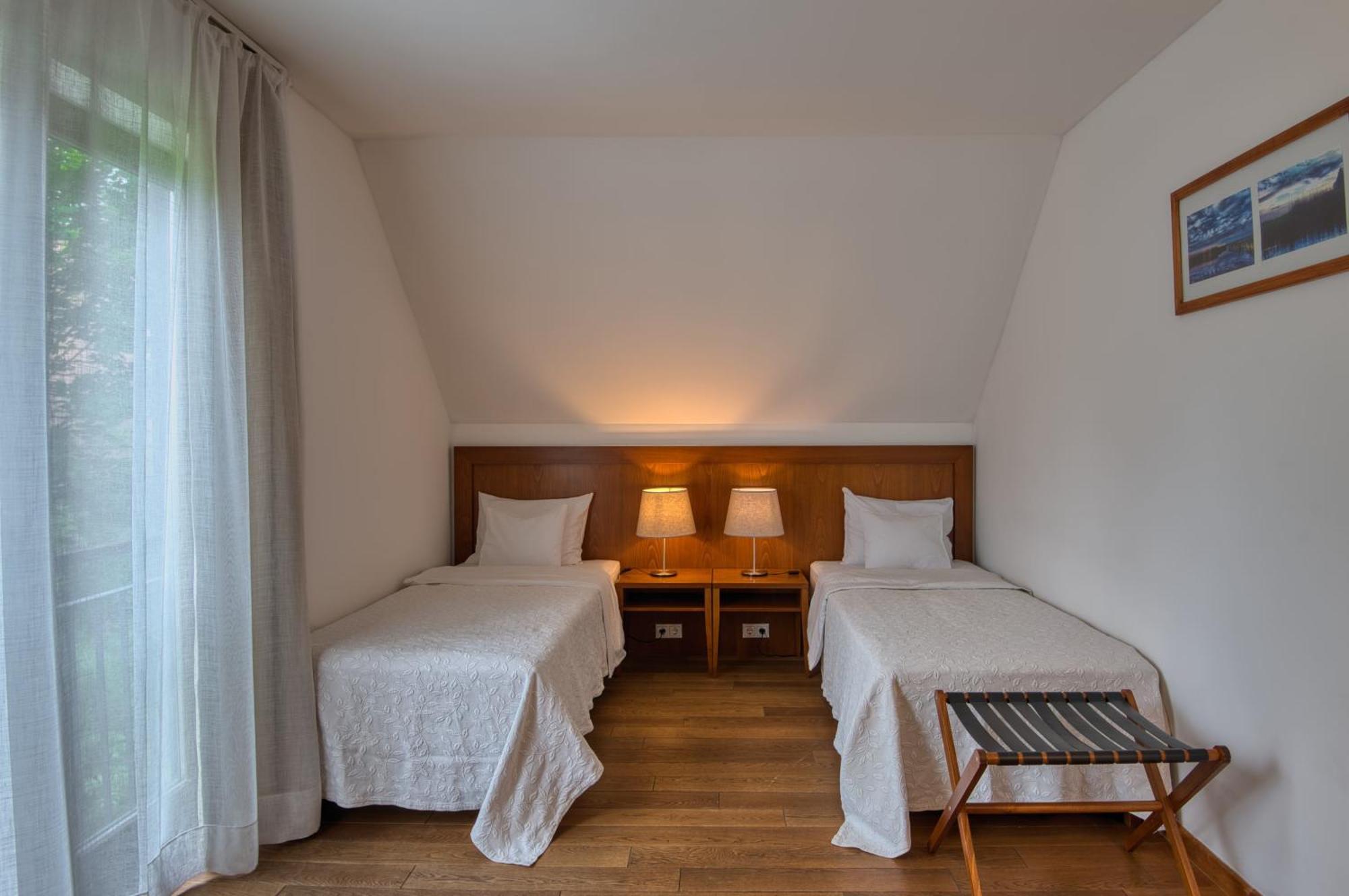 Tiszafüred Tisza Balneum Hotel מראה חיצוני תמונה