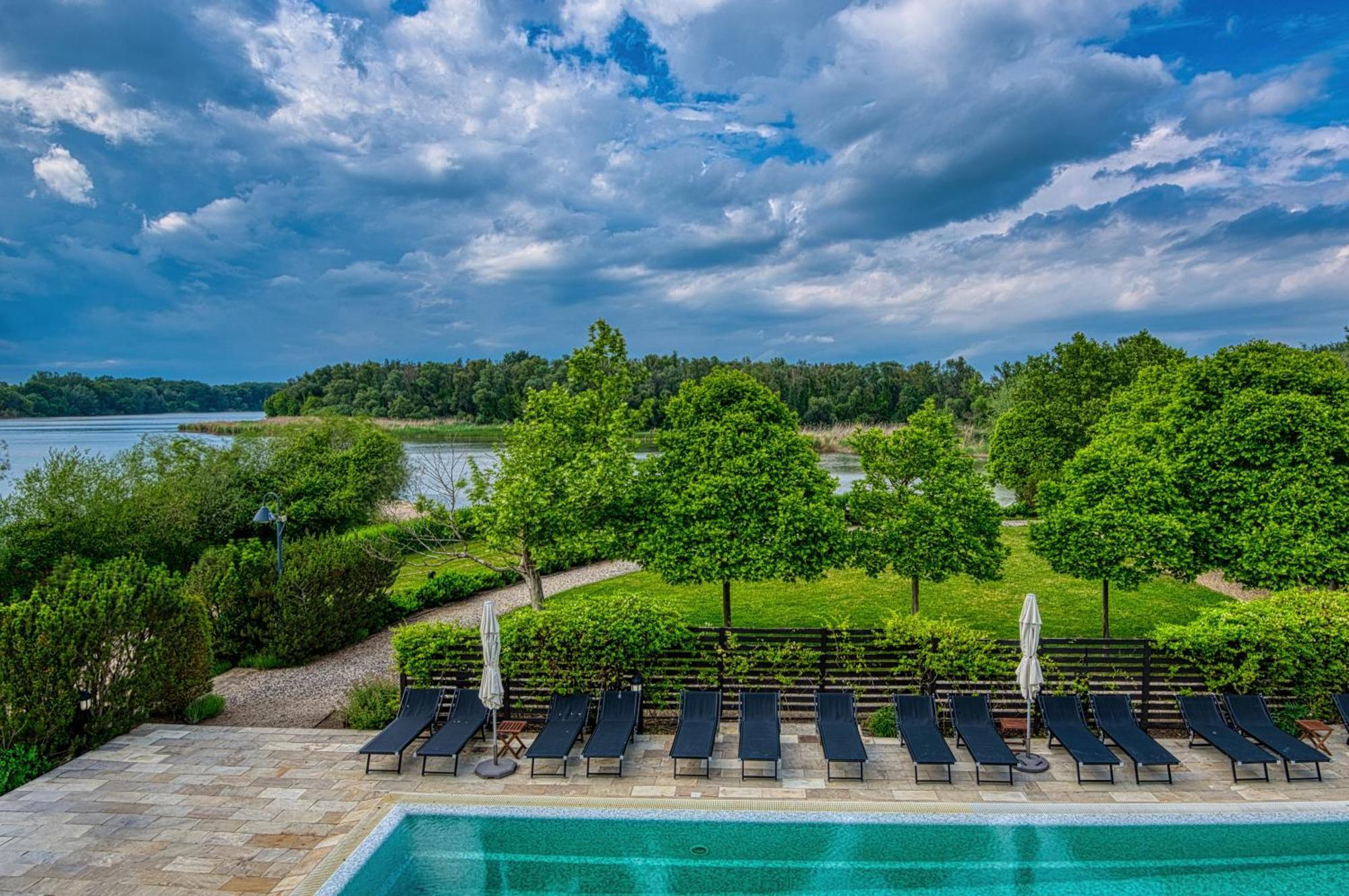 Tiszafüred Tisza Balneum Hotel מראה חיצוני תמונה