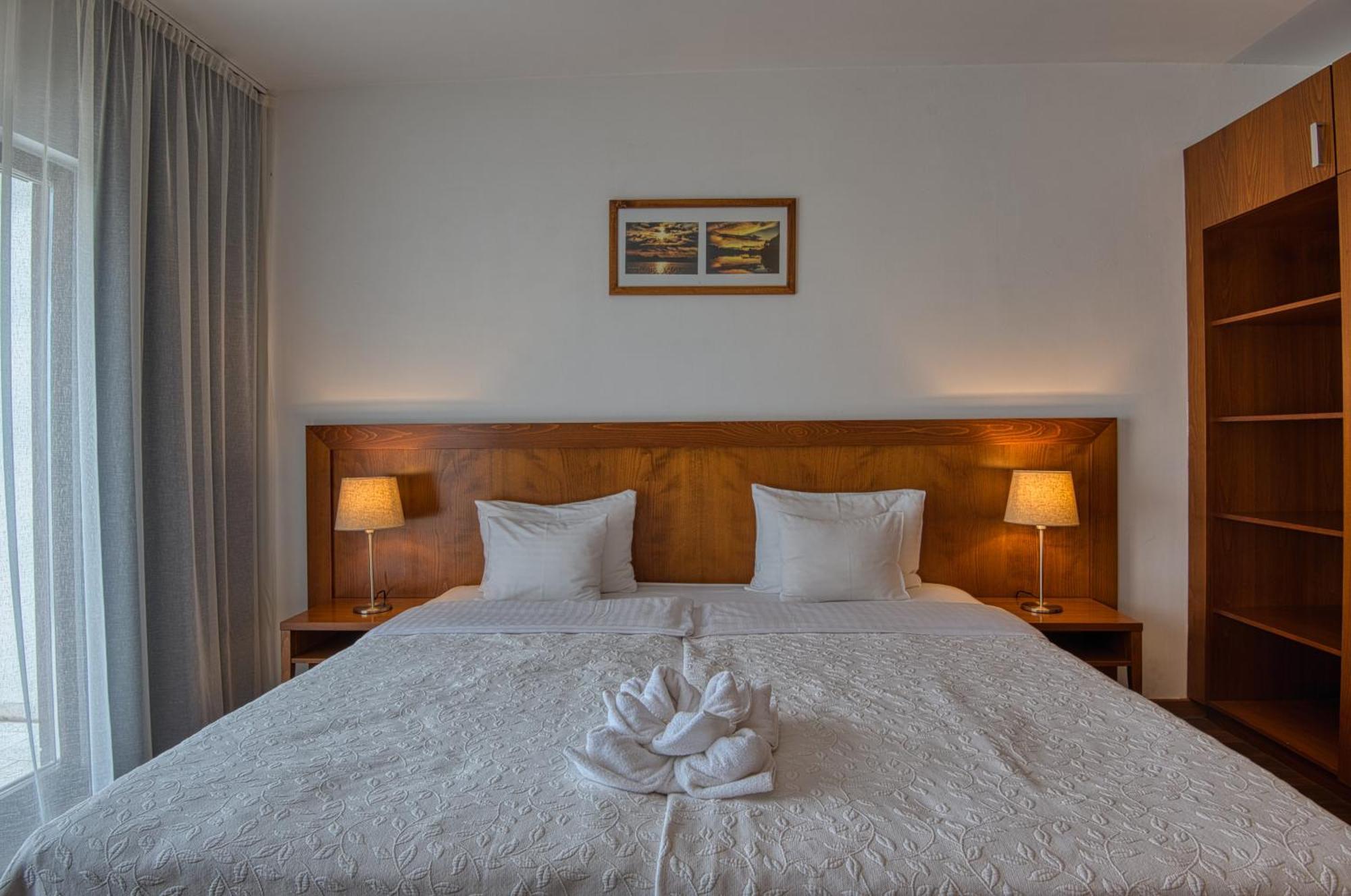 Tiszafüred Tisza Balneum Hotel מראה חיצוני תמונה